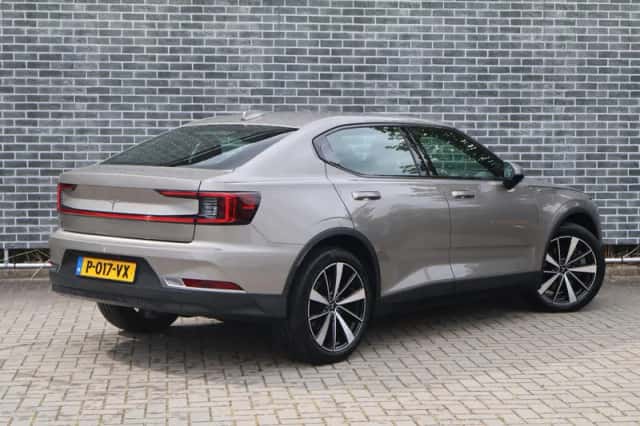 Polestar 2 (2022) thumbnail 2