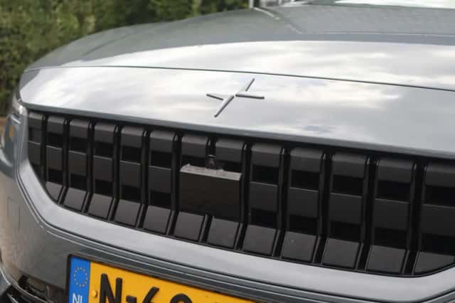 Polestar 2 (2021) thumbnail 4