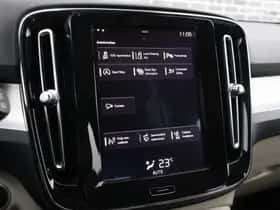 Volvo XC40 thumbnail 18