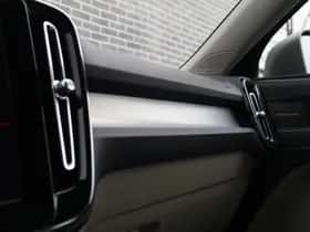 Volvo XC40 thumbnail 20