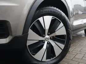 Volvo XC40 thumbnail 22