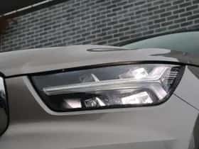 Volvo XC40 thumbnail 4