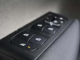 Volvo XC40 thumbnail 9