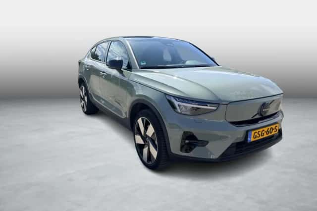 Volvo C40 (2024) thumbnail 3