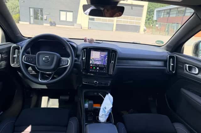 Volvo C40 (2024) thumbnail 5