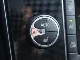 Volvo V40 thumbnail 15