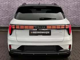 Lynk & Co 01 thumbnail 6