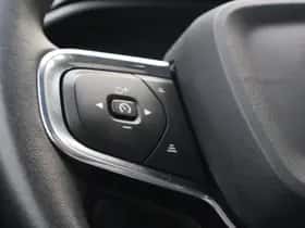 Volvo XC40 thumbnail 14