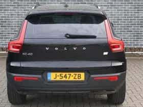 Volvo XC40 thumbnail 4