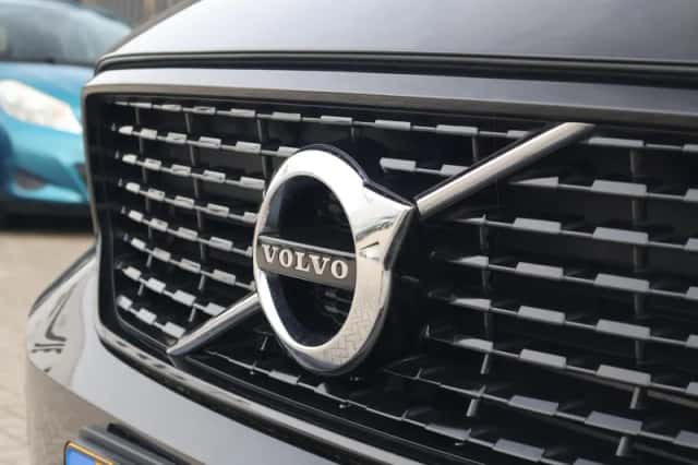 Volvo XC40 (2020) thumbnail 6