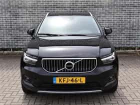 Volvo XC40 (2021) thumbnail 3