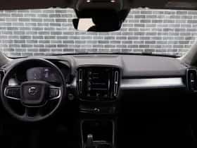Volvo XC40 (2021) thumbnail 10