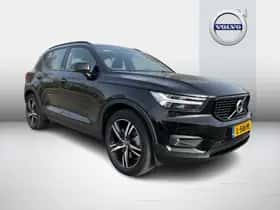 Volvo XC40 (2021) thumbnail 2