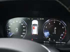 Volvo XC60 thumbnail 11