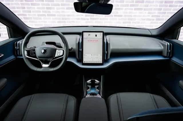 Volvo EX30 (2026) thumbnail 5