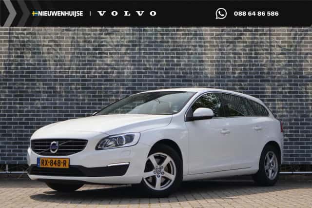 Volvo V60 (2018) thumbnail 1