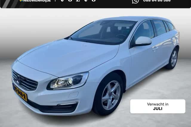 Volvo V60 (2018) thumbnail 1