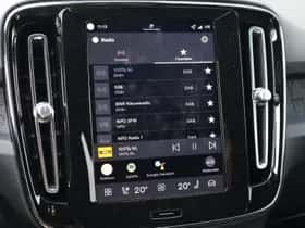 Volvo EX40 thumbnail 13