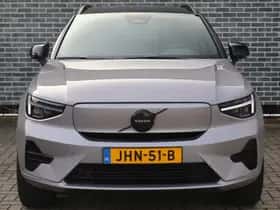 Volvo EX40 thumbnail 3