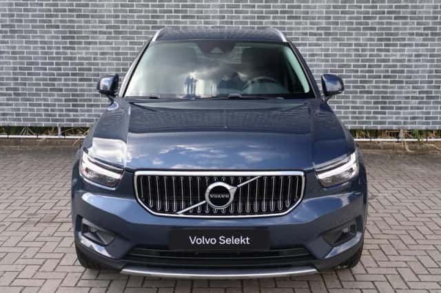 Volvo XC40 (2021) thumbnail 3