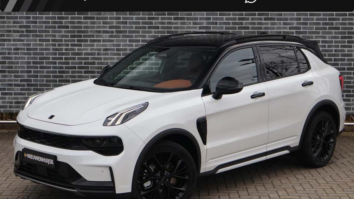 Lynk & Co 01 — foto 1