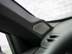 Lynk & Co 01 thumbnail 32