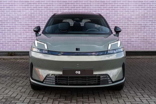 Lynk & Co 08 (2025) thumbnail 4