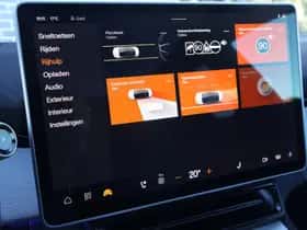 Polestar 4 thumbnail 16
