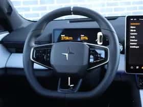 Polestar 4 thumbnail 8