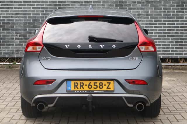 Volvo V40 (2018) thumbnail 4