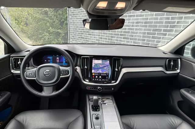 Volvo V60 (2024) thumbnail 5