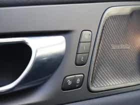 Volvo XC60 thumbnail 12