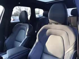 Volvo XC60 thumbnail 25