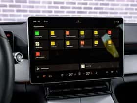 Polestar 4 thumbnail 16