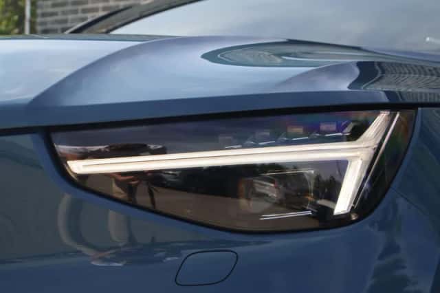Volvo C40 (2022) thumbnail 5