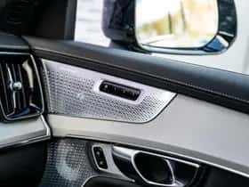 Volvo XC90 thumbnail 21