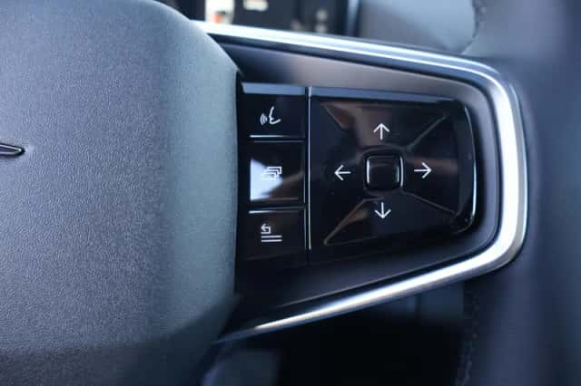 Polestar 4 (2025) thumbnail 2
