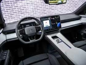 Polestar 4 thumbnail 11