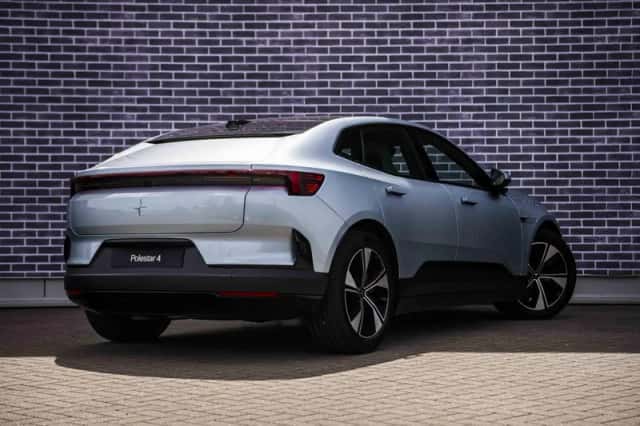 Polestar 4 (2025) thumbnail 5
