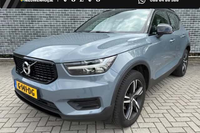 Volvo XC40 (2019) thumbnail 1