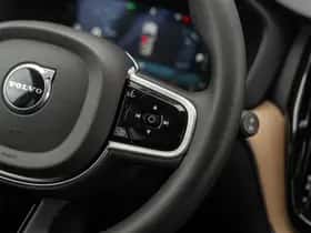 Volvo XC60 thumbnail 30