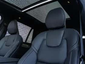 Volvo XC90 thumbnail 23
