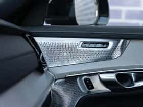 Volvo XC90 thumbnail 26