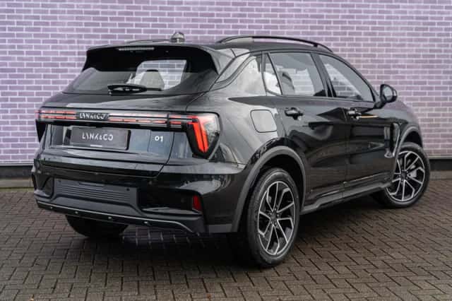 Lynk & Co 01 (2025) thumbnail 4