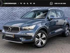 Volvo XC40 (2022)