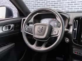 Volvo XC40 thumbnail 25