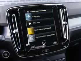 Volvo XC40 thumbnail 32