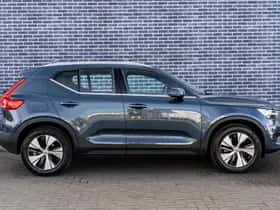 Volvo XC40 thumbnail 6