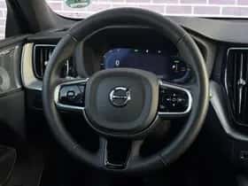 Volvo XC60 thumbnail 17