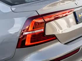 Volvo S60 thumbnail 12